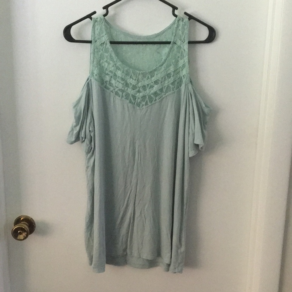 Cold shoulder top